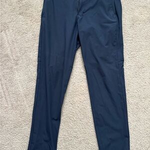 Lululemon Men's Slim-fit Commission Pants